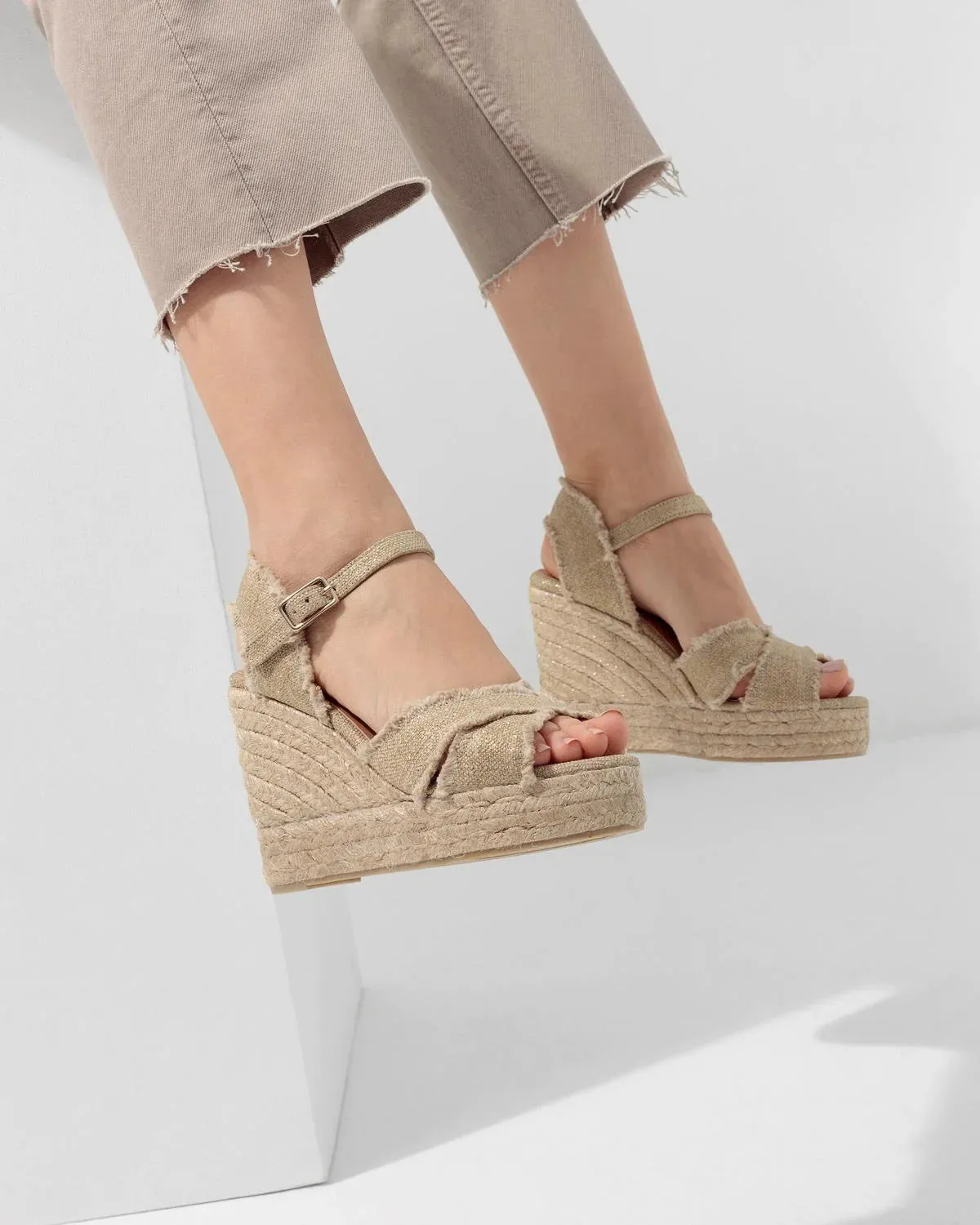 Bromelia 8 Gold Espadrilles