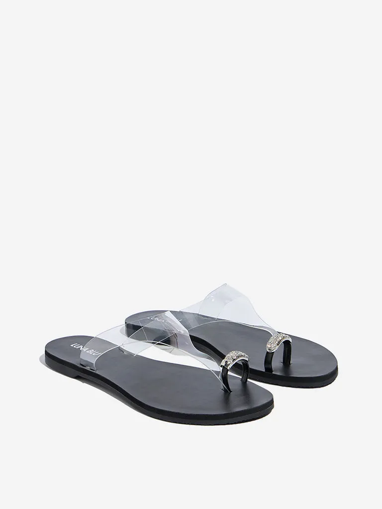 LUNA BLU Black Vinyl Strap Toe-Ring Sandals