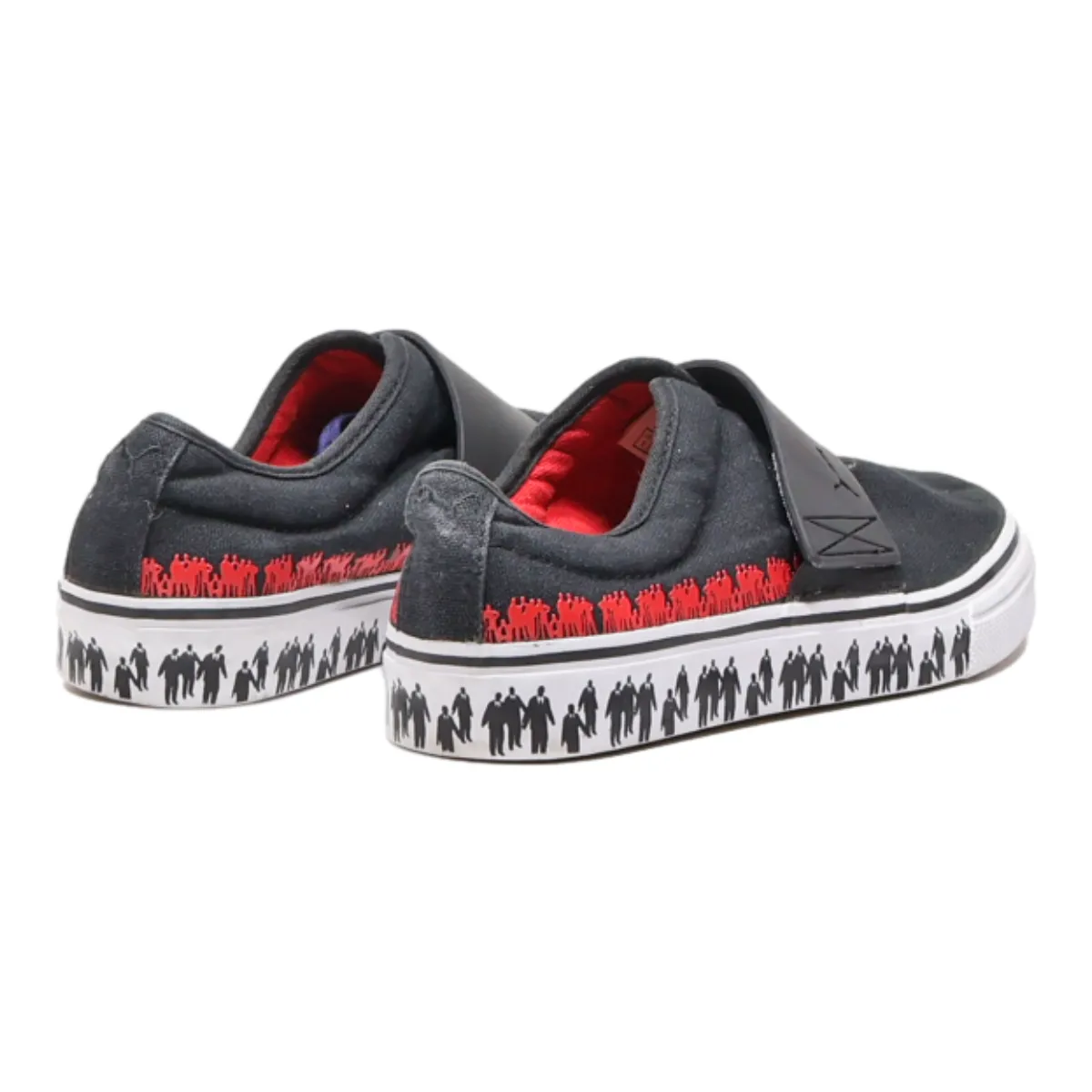 PUMA Low Top Trainers Black Canvas Mens UK 5